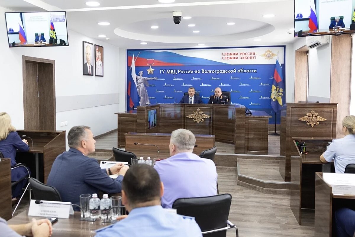    Нового начальника ГУ МВД представили в Волгоградской области