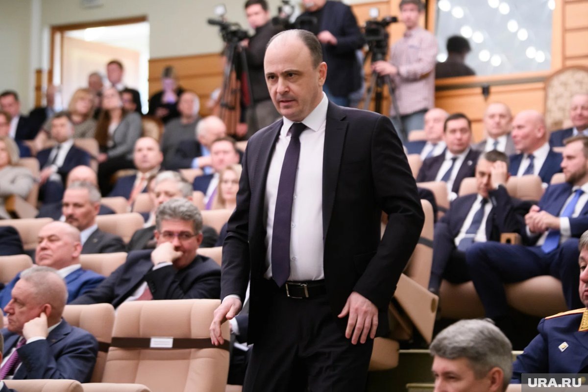     Борис Крылов смог сохранить высокую должность