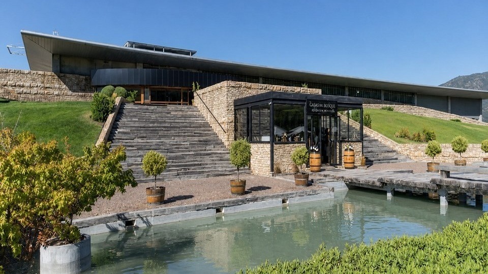 Красивейшие винодельни мира 2025 года по версии премии The World's 50 Best Vineyards (часть 1)