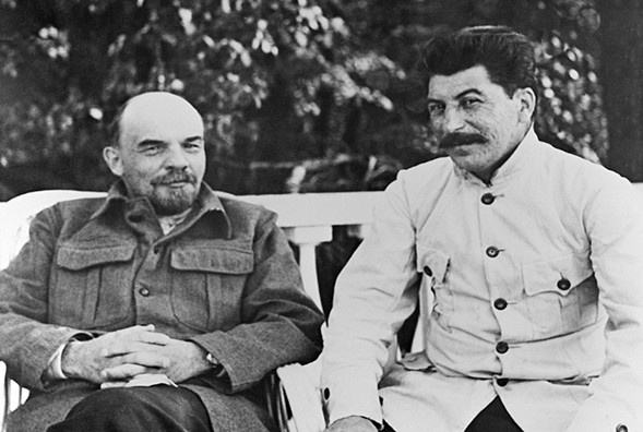 Отказавшись от социализма, наше общество отказалось от будущего, пожинаем плоды