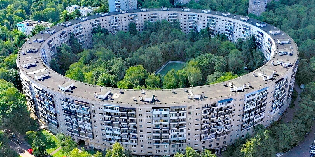 Ещё 12 домов Москвы с самыми смешными народными прозвищами