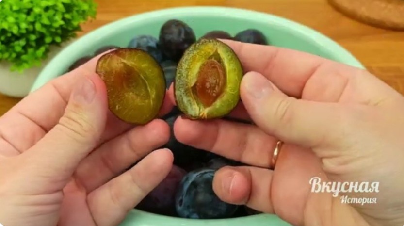 Хранится без холодильника! Вкуснющий густой джем из Слив - простой рецепт.