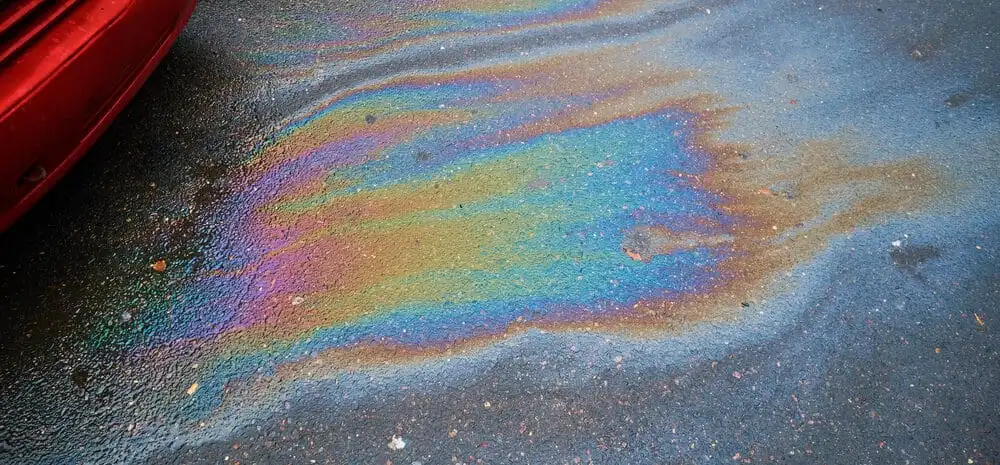 Что делать, если двигатель жрёт масло?