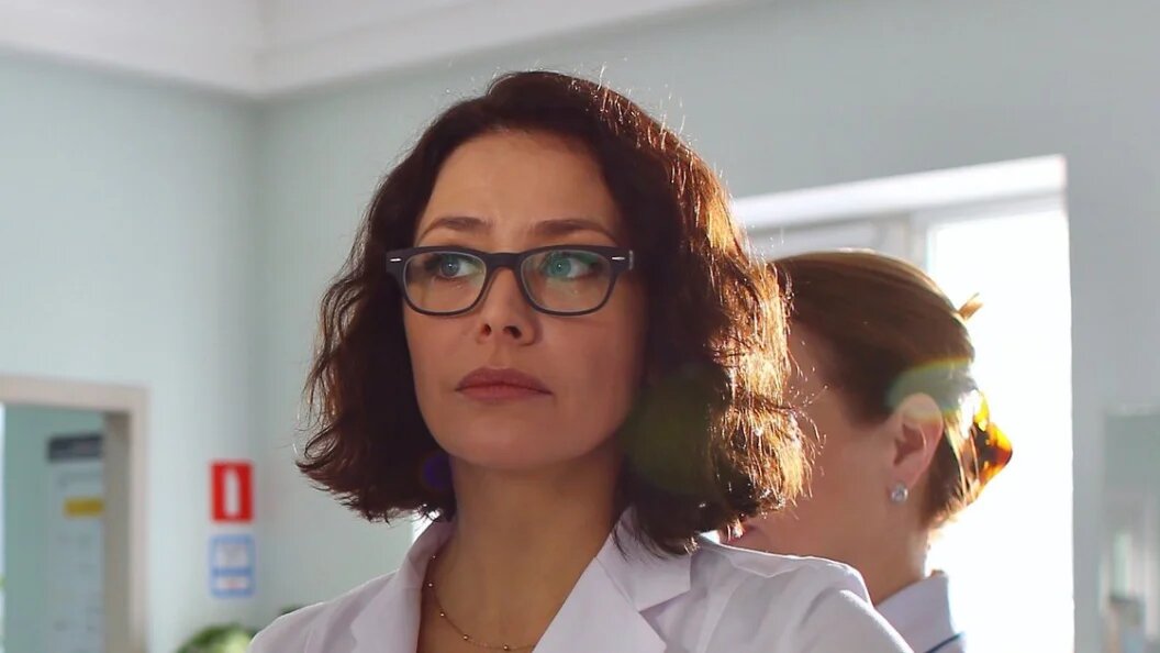    Фото: кадр из сериала "Скорая помощь" (2018) Режиссёр Богдан Дробязко, АМЕДИА