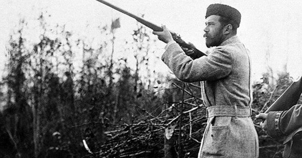 Когда появится памятник кошкам и воронам, пострадавшим от репрессий последнего государя