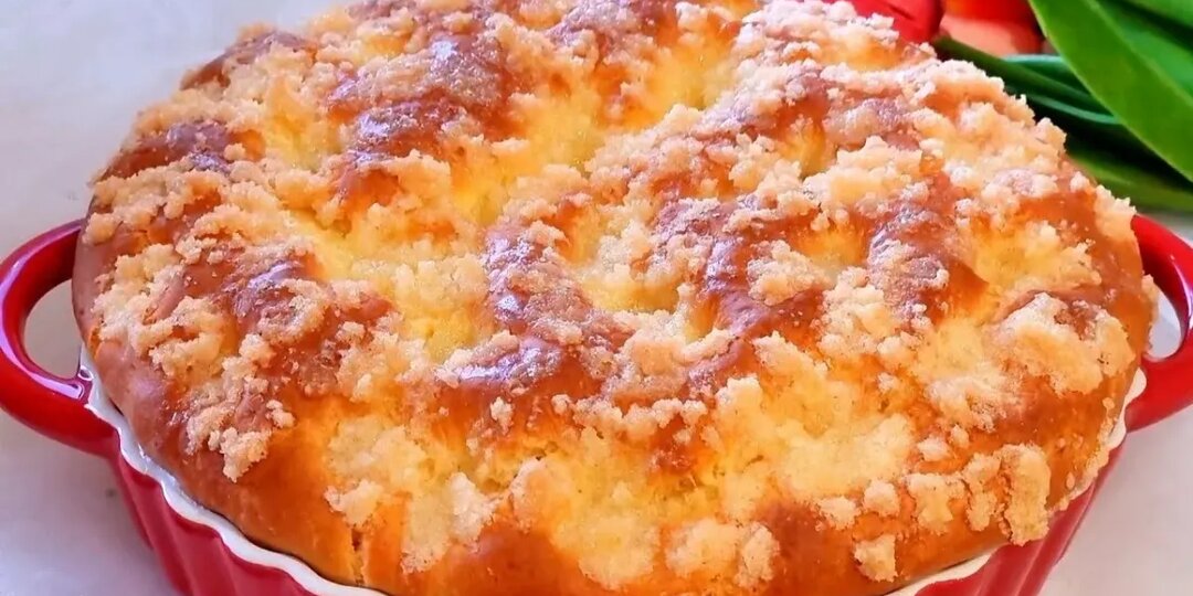 Мягкий пирог на кефире с творожной начинкой: просто и вкусно для новогоднего стола