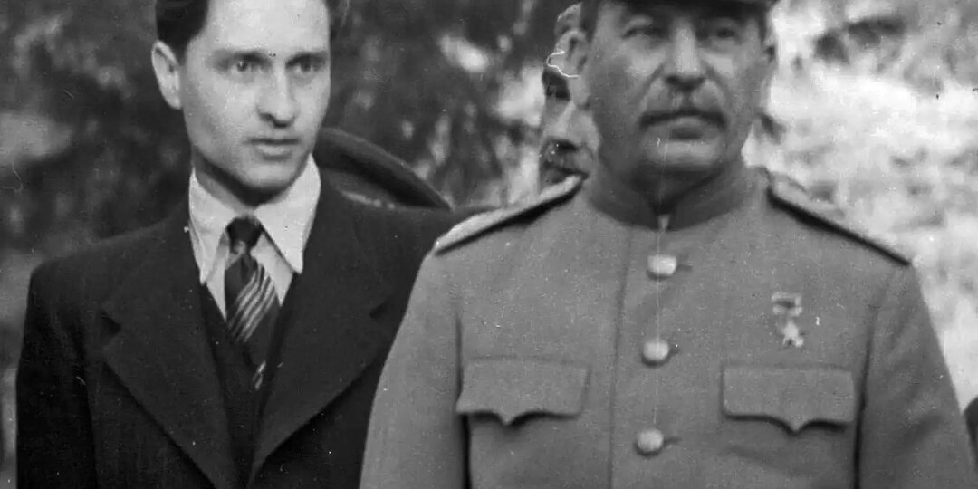 Переводчик Сталина, который знал слишком много и которого спасла судьба