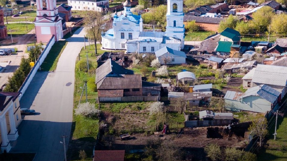 Маршрут выходного дня: едем в Белев за пастилой, кружевом и видами на Оку