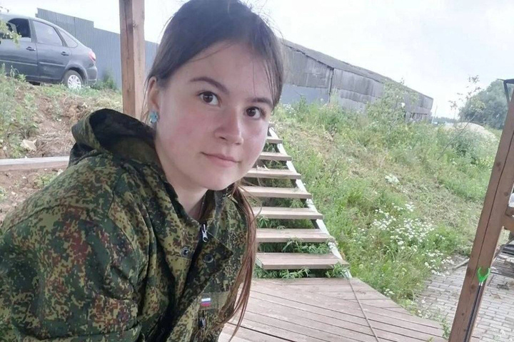 В Пущино почти сутки ищут 13-летнюю Василису Автайкину: нужна помощь волонтеров