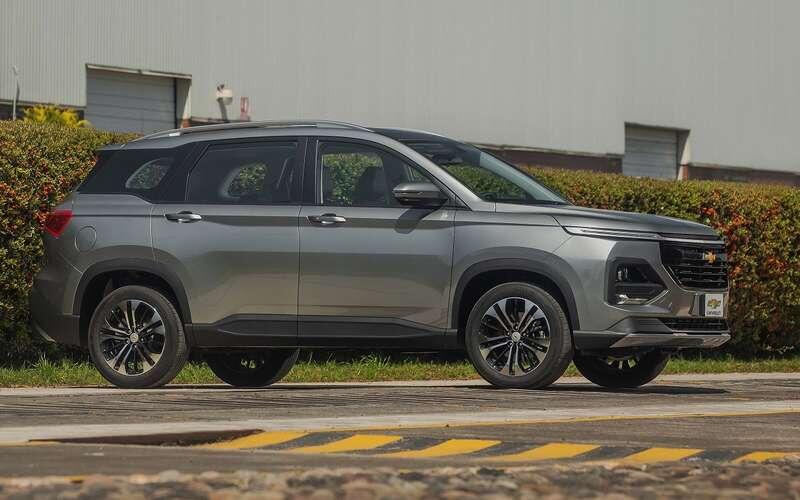Chevrolet Captiva📷
