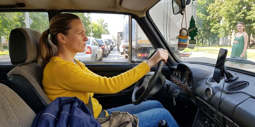Дочке сегодня 18. Бывший позвонил: «Алименты тогда только за восемь дней переводить, да?»