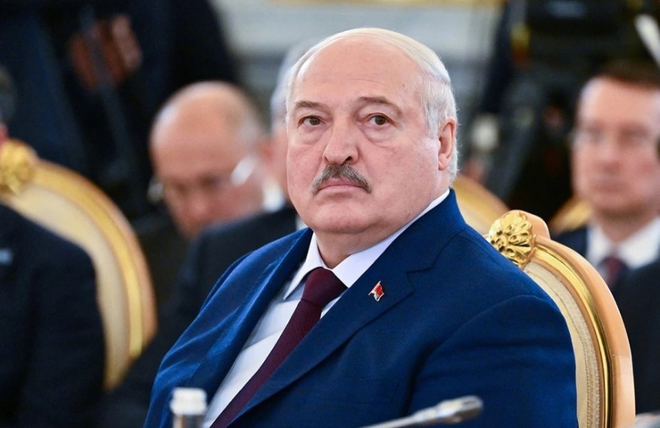    Лукашенко приказал отправлять нерадивых чиновников охранять границу с Украиной REUTERS