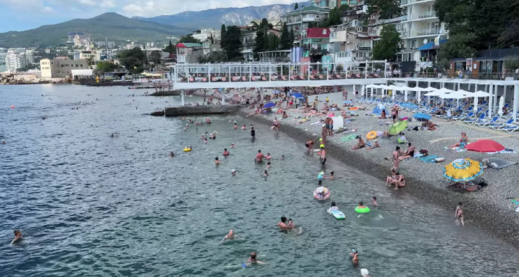 Куда поехать в августе, чтобы забыть о медузах и водорослях: советы бывалого туриста