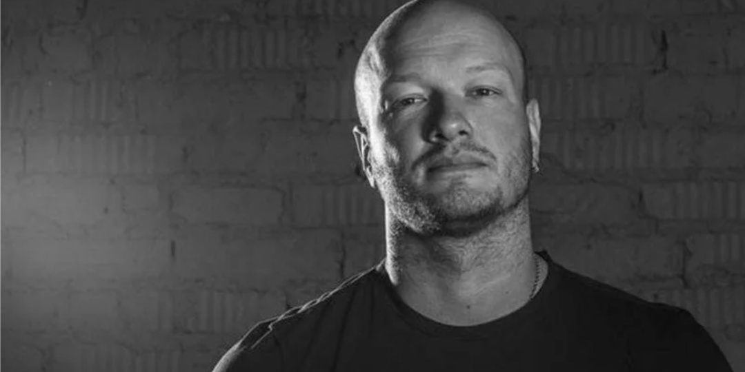 «Слушаться маму, папу и... дядю»: как маленький сын сдал неверную жену Никиты Панфилова