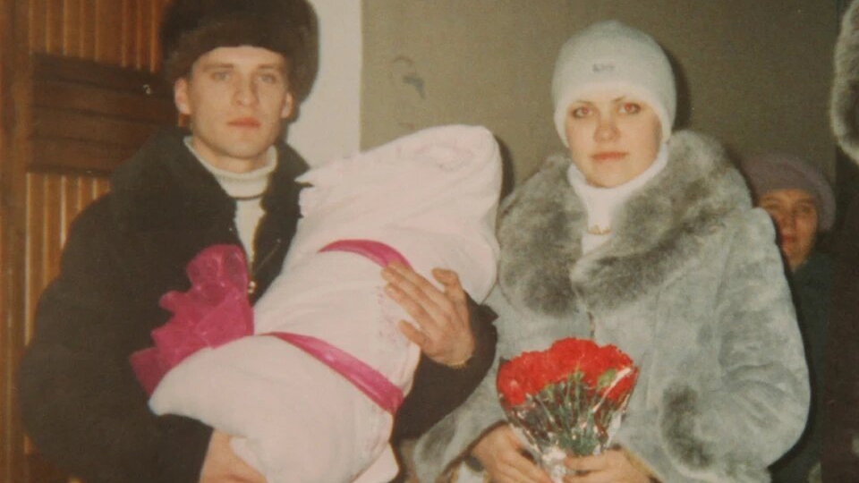 «Отзови алименты, или я устрою сладкую жизнь»: как новая жена мужа превратила многодетную мать в «девушку по вызову»
