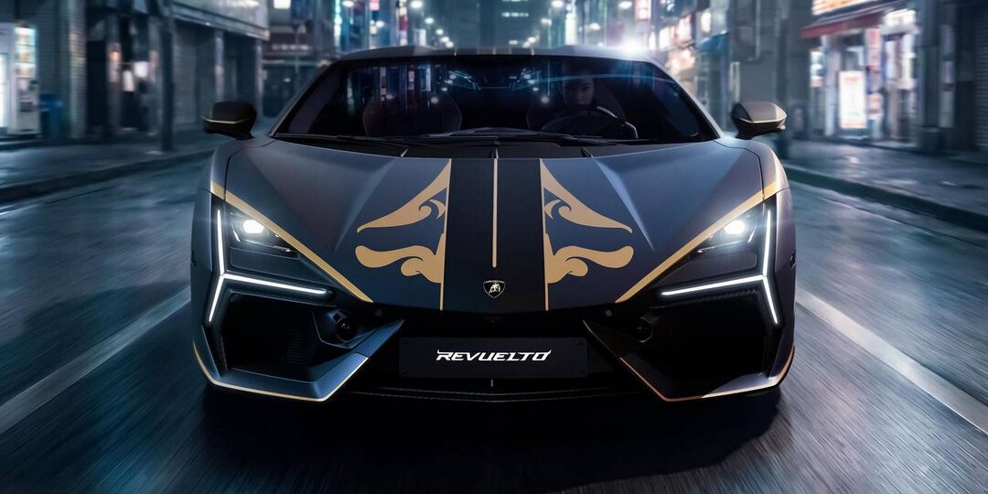 25 лет Lamborghini в Японии — и 25 уникальных Revuelto