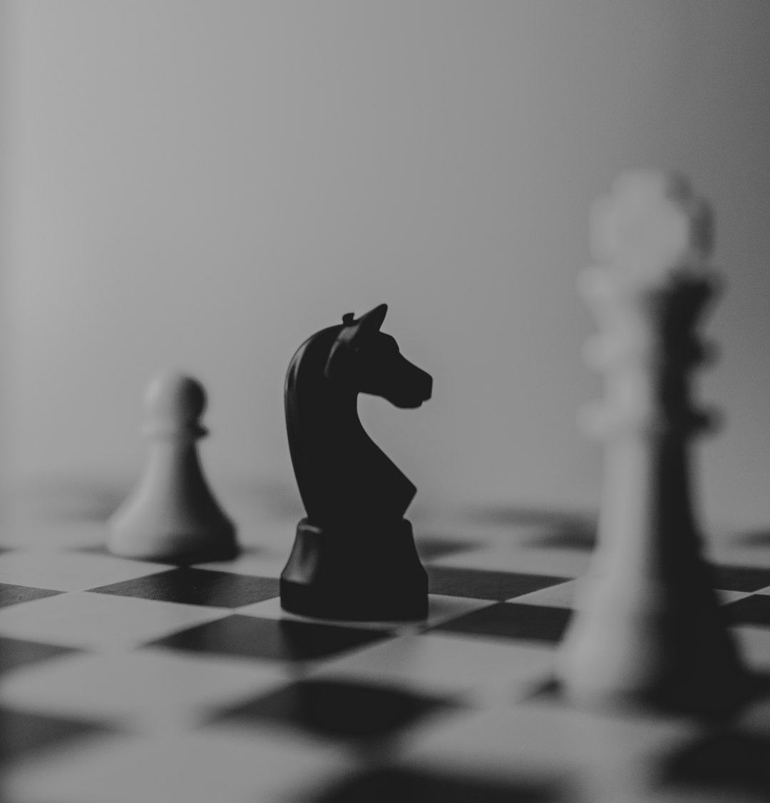 Кто выиграет партию по старому кредитному долгу? Источник картинки https://loon.site