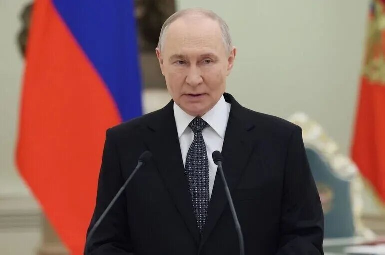 Путин прибывает в Омск: форум и новые соглашения