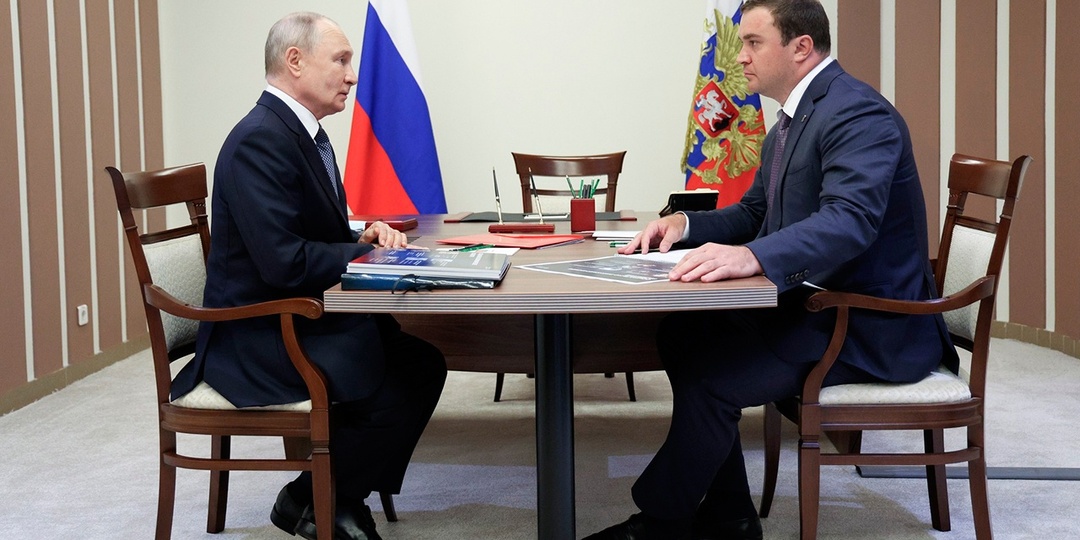 Путин провел встречу с губернатором Омской области Хоценко