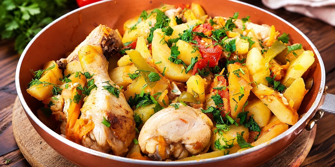 Курица с картошкой на сковороде: простой ужин, который всегда получается вкусным