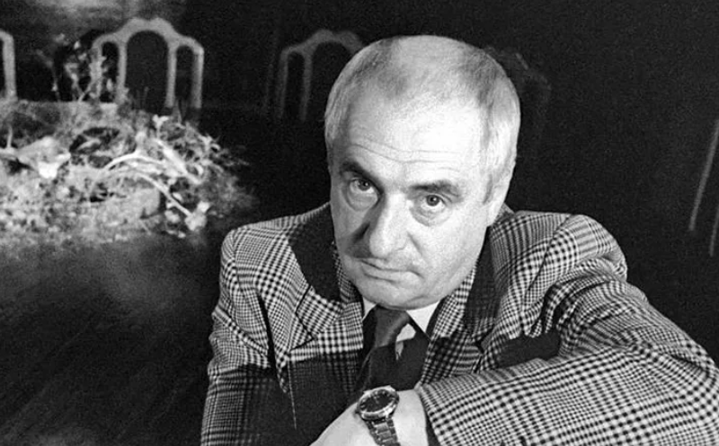 Марк Захаров