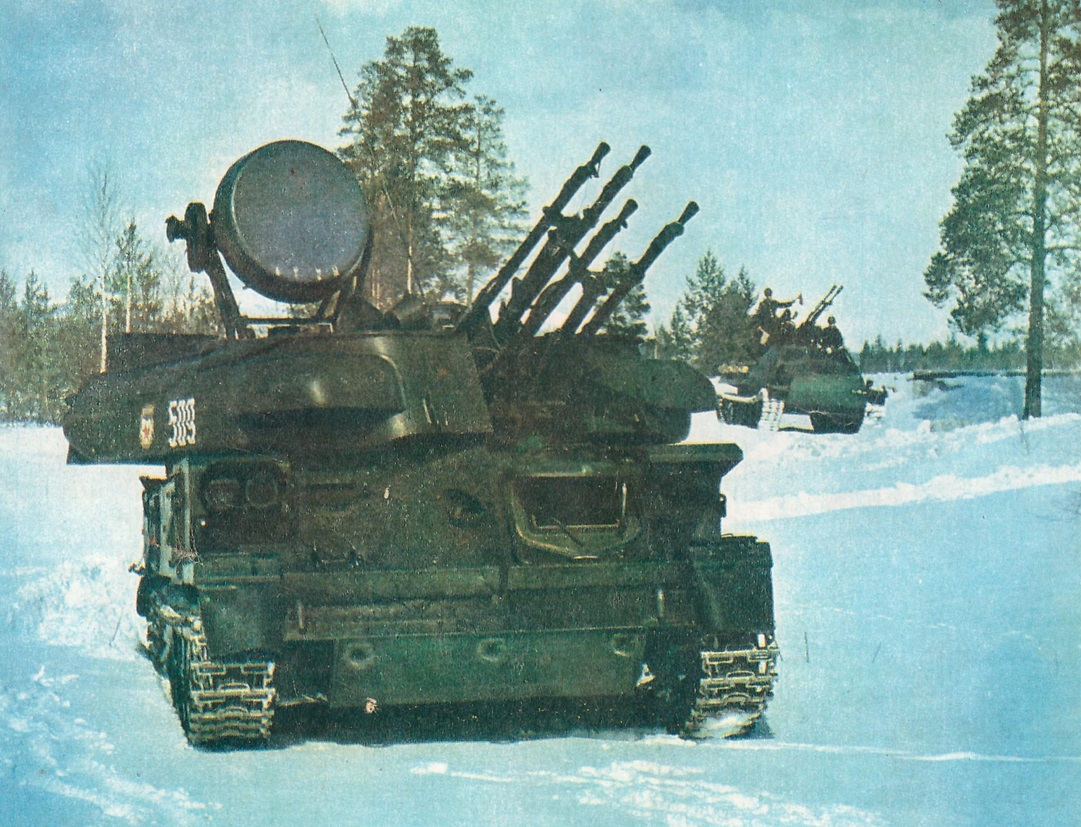 ЗСУ-23-4В1 «Шилка» и вездеход ГТ-Т с ЗУ-23-2