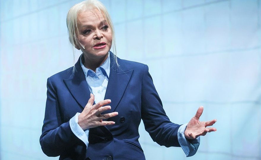 Певица Лариса Долина рассказала, что у нее появилась новая квартира