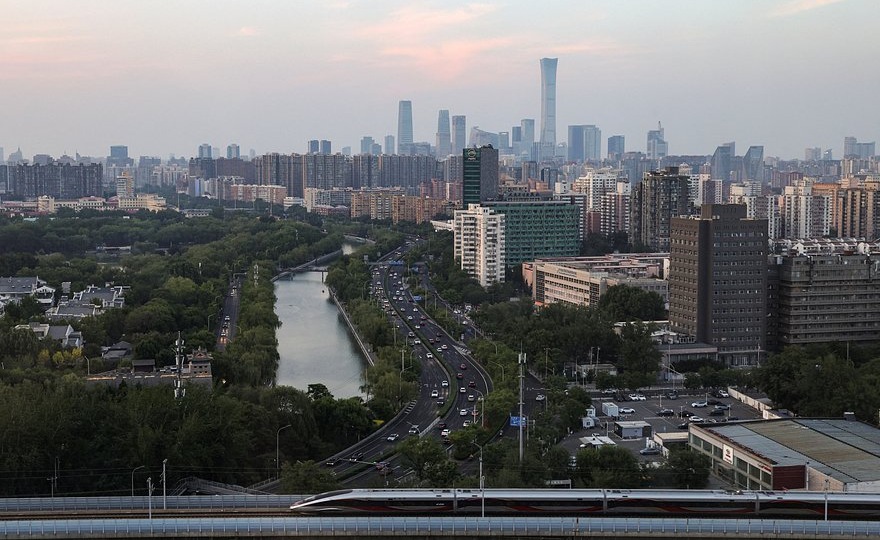 China Daily: Прибыль промышленных предприятий Китая выросла почти на 19 процентов