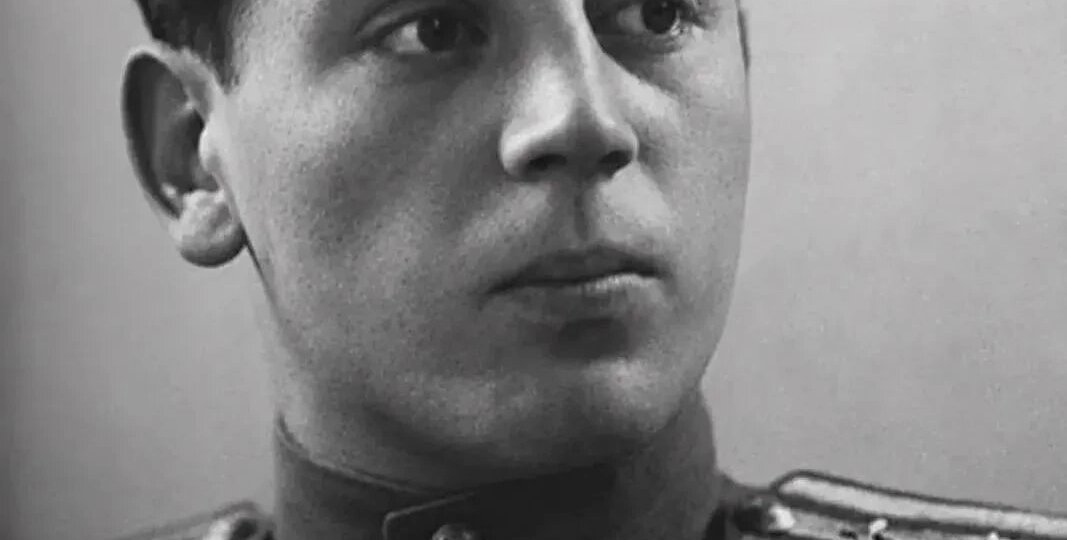 ПРО КАРЬЕРНЫЕ ВЗЛЁТЫ ТОЙ ЭПОХИ