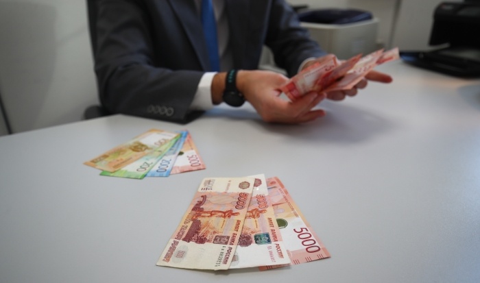 В Волгоградской области директор стройфирмы задолжал работникам 2,7 млн рублей