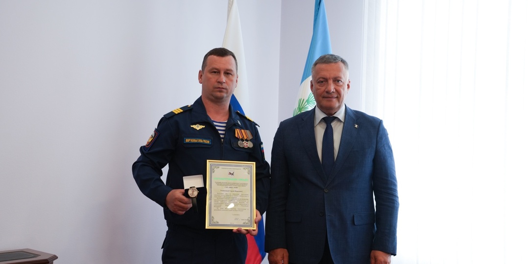 Игорь Кобзев провел встречу с участником СВО Сергеем Ащеуловым