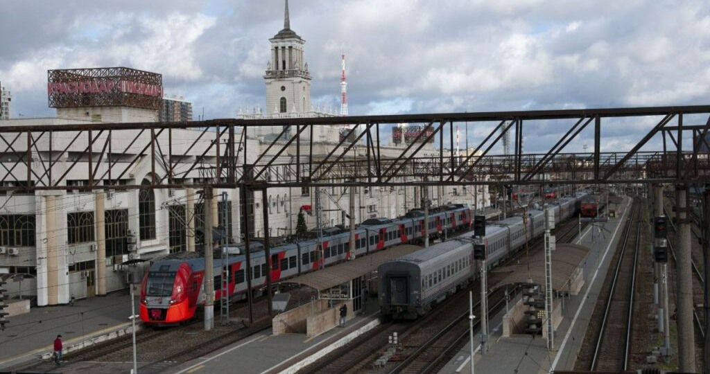 Три новых электропоезда пополнят пригородное сообщение в Краснодарском крае