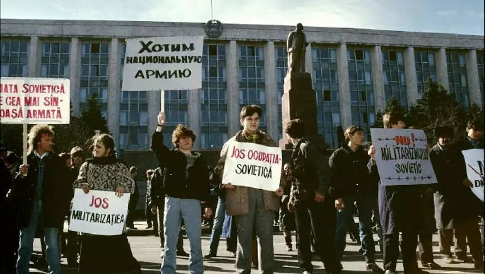 Начался большой бардак...