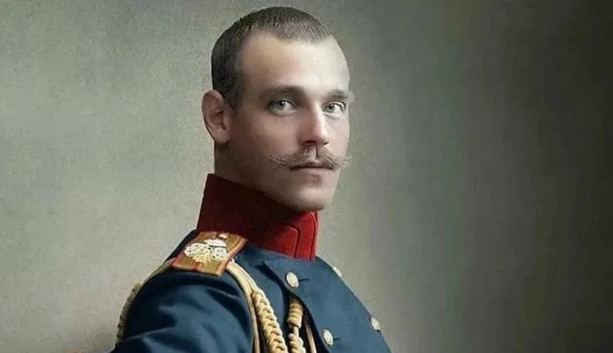 «Он мог стать царём, но выбрал женщину, которую не принимали Романовы»: История Михаила Александровича