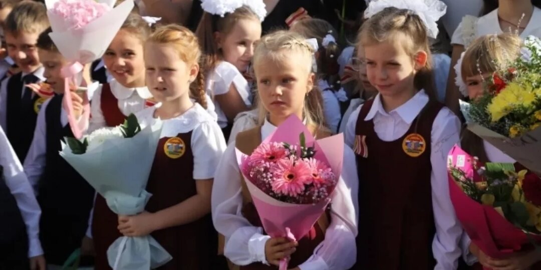 В Новосибирске назвали среднюю стоимость сборов первоклассника в 2026 году
