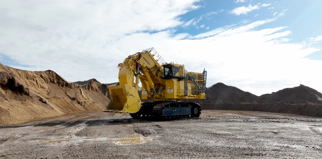 Komatsu PC9000-12 — самый большой в мире электрический экскаватор