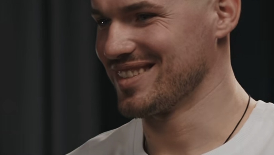 Самый завидный холостяк в биатлоне, кто он 🤔