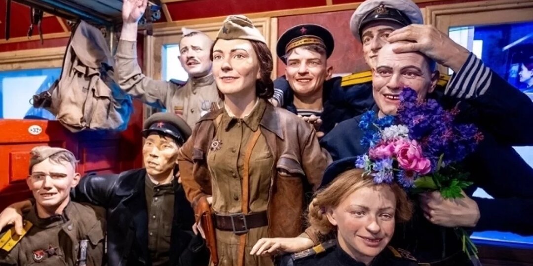 Уникальный «Поезд Победы» в первый день посетили более тысячи новосибирцев