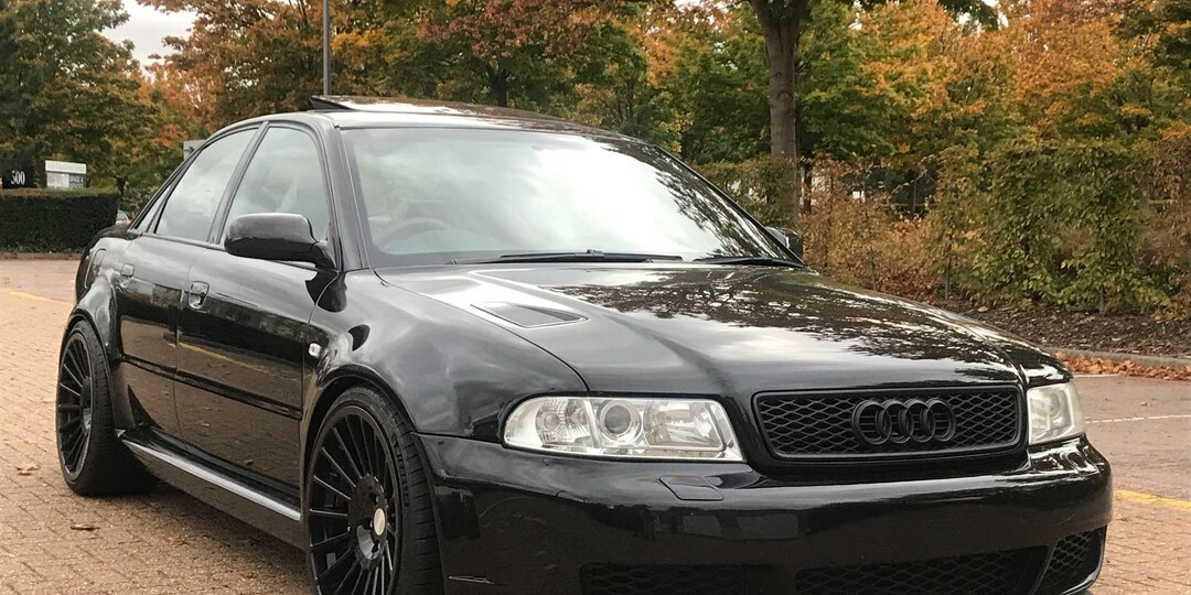 Audi S4 B5 2.7 Biturbo: немецкий слиппер, который уделывал многих