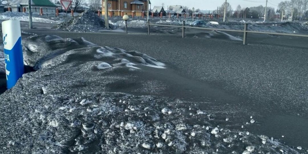 По закону от угольного отвала до дома должно быть 500 метров. В этом городе расстояние иногда не превышает 150