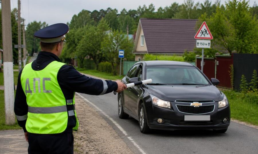 С 1 августа ГАИ начнёт штрафовать водителей за такие колёса: причина