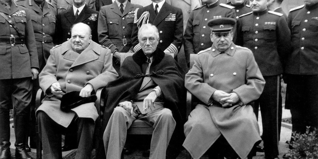 Почему трёх лидеров мира в 1945 году привезли именно в разбитый Крым