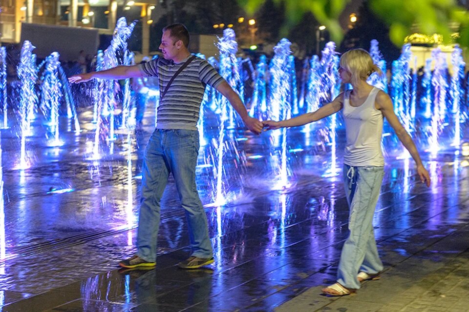 Ежедневная ходьба в умеренном темпе уменьшает показатели сахара на 10%. Фото: Михаил ФРОЛОВ