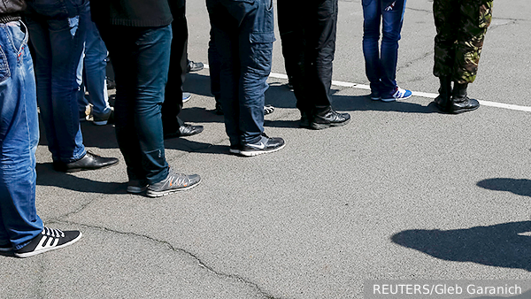     Фото: REUTERS/Gleb Garanich   
 Текст: Алексей Дегтярёв