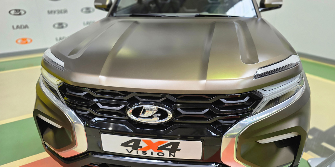 Я видел этот шедевр в музее АвтоВАЗа. И теперь точно знаю: Lada 4x4 Vision не выпустили специально. Это был фейк