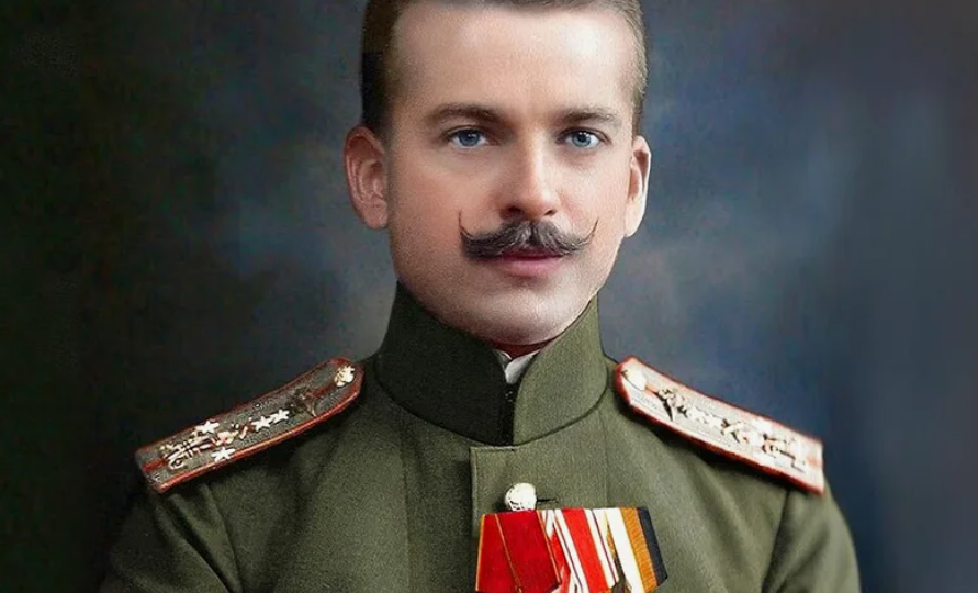 Выдающийся русский летчик, вошедший в историю мировой авиации и память о нем никогда не исчезнет