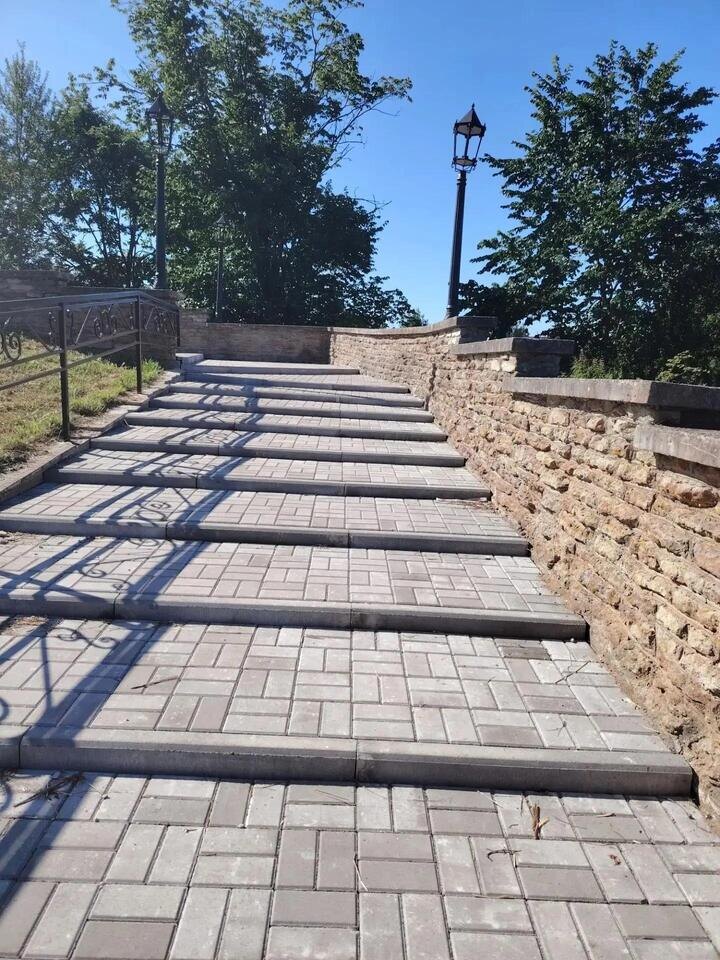    Город преобразился заметно и основательно. Фото: пресс-служба комитета по ЖКХ Ленобласти.