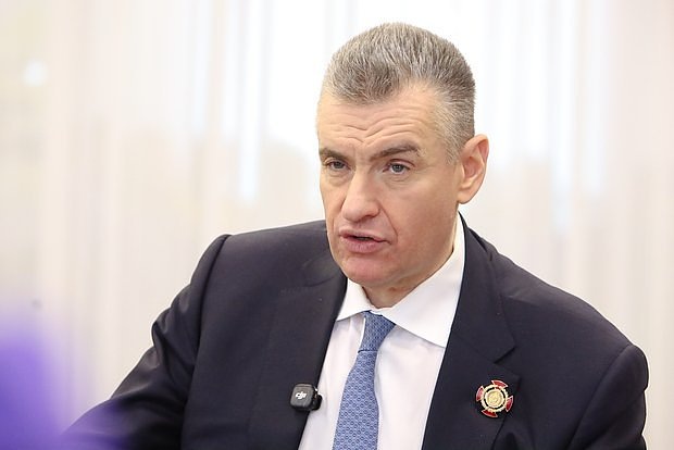 Слуцкий назвал миграционный кризис в Сеуте последствием неоколониальной политики ЕС