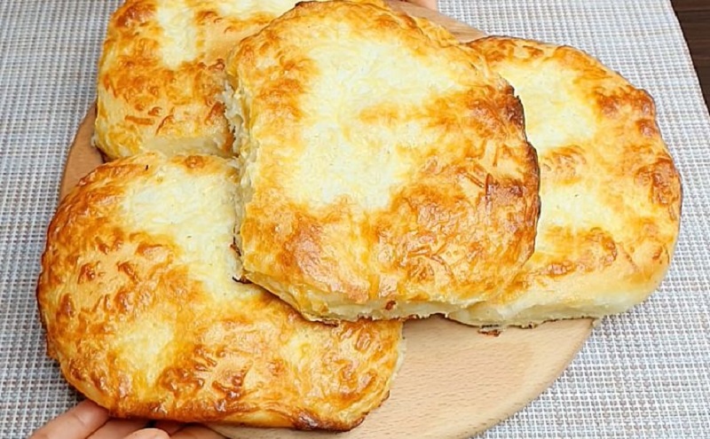 Вкуснейшие лепешки с хрустящей сырной корочкой без лишних хлопот