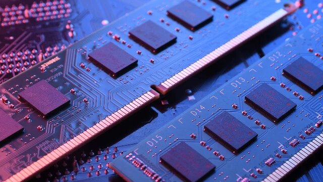 Руководство Samsung прогнозирует усиление дефицита ОЗУ в 2027 году